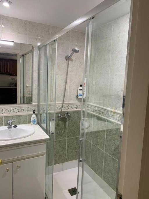 Apartamento Torremolinos 5 Personas + Parking + Piscina Todo El Ano Buitenkant foto