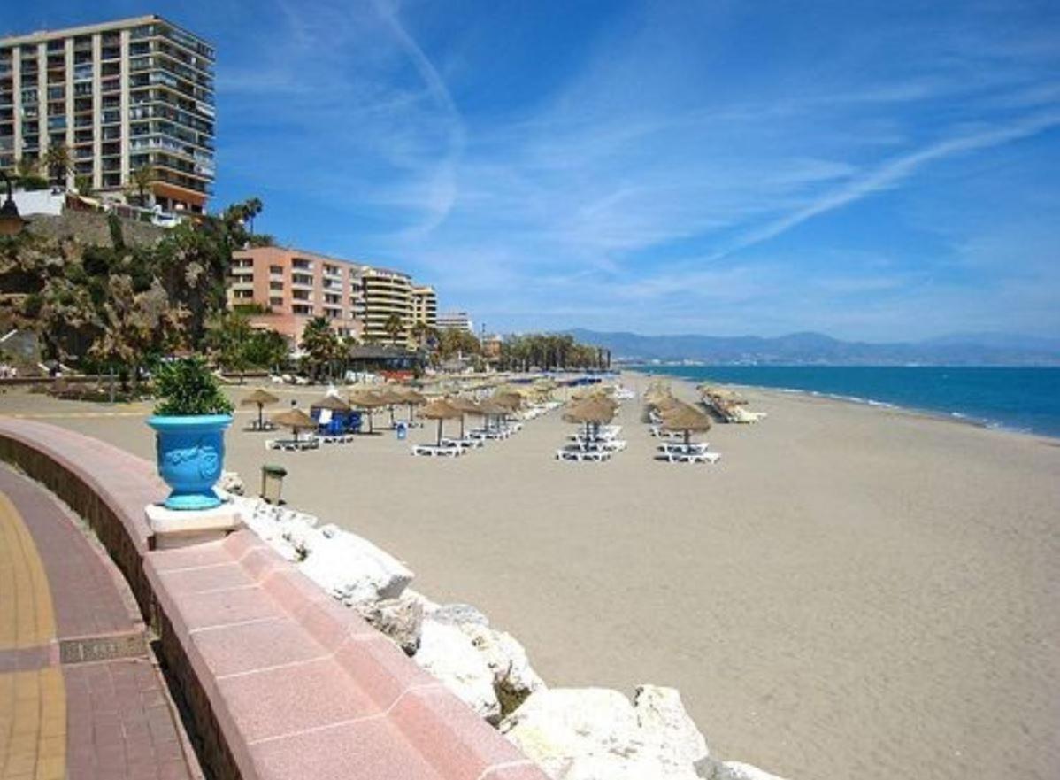 Apartamento Torremolinos 5 Personas + Parking + Piscina Todo El Ano Buitenkant foto